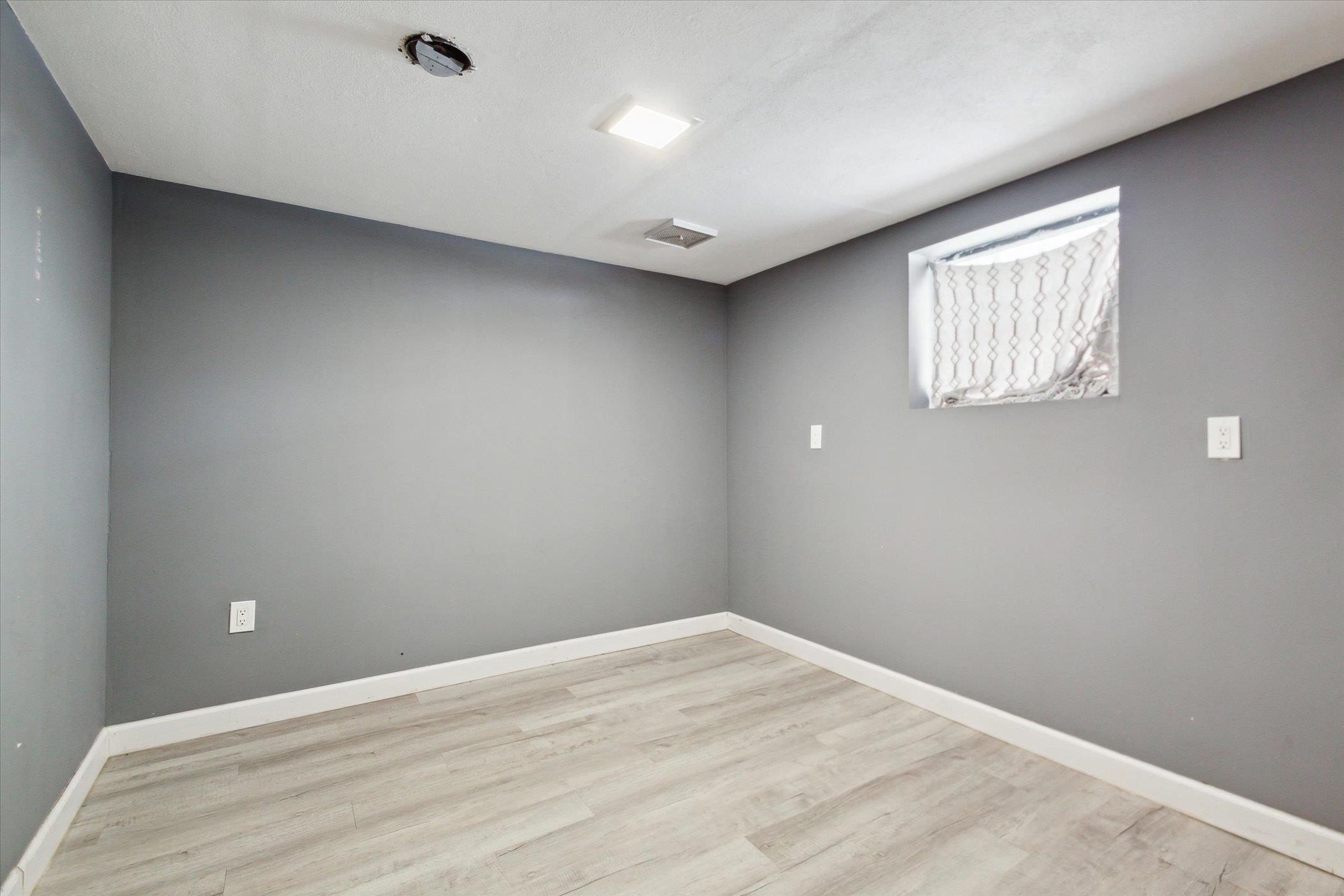 2427 Windsor Road Loves Park, IL 61111 - Photo 28 of 46 Gallery Image 28