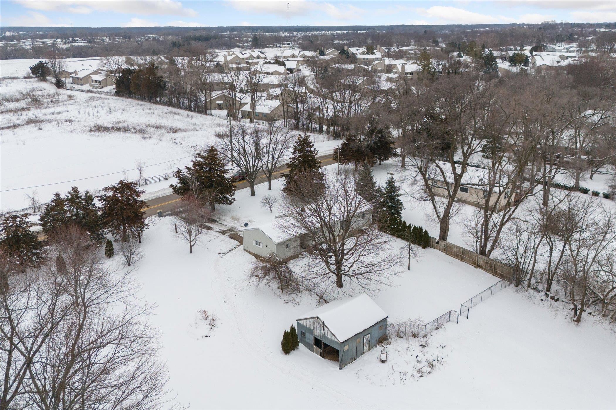 2427 Windsor Road Loves Park, IL 61111 - Photo 41 of 46 Gallery Image 41