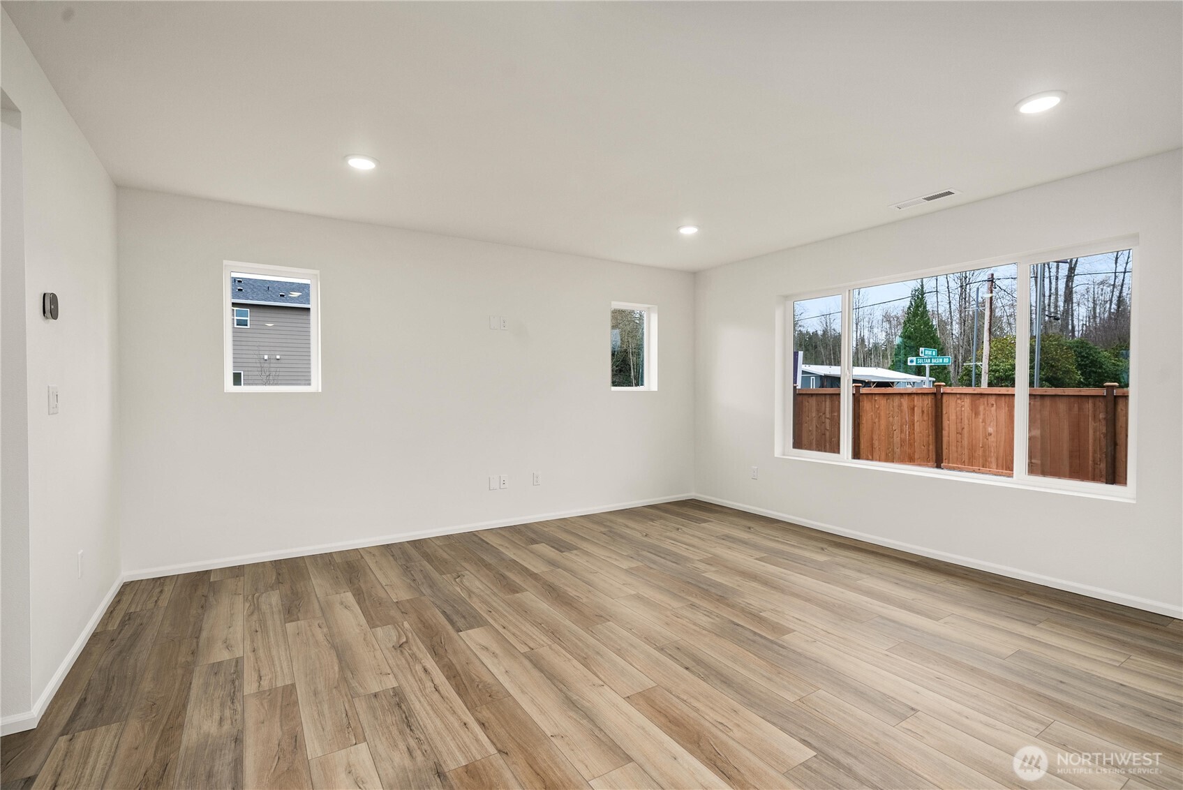 32325 Bryant Road Sultan, WA 98294 - Photo 8 of 38