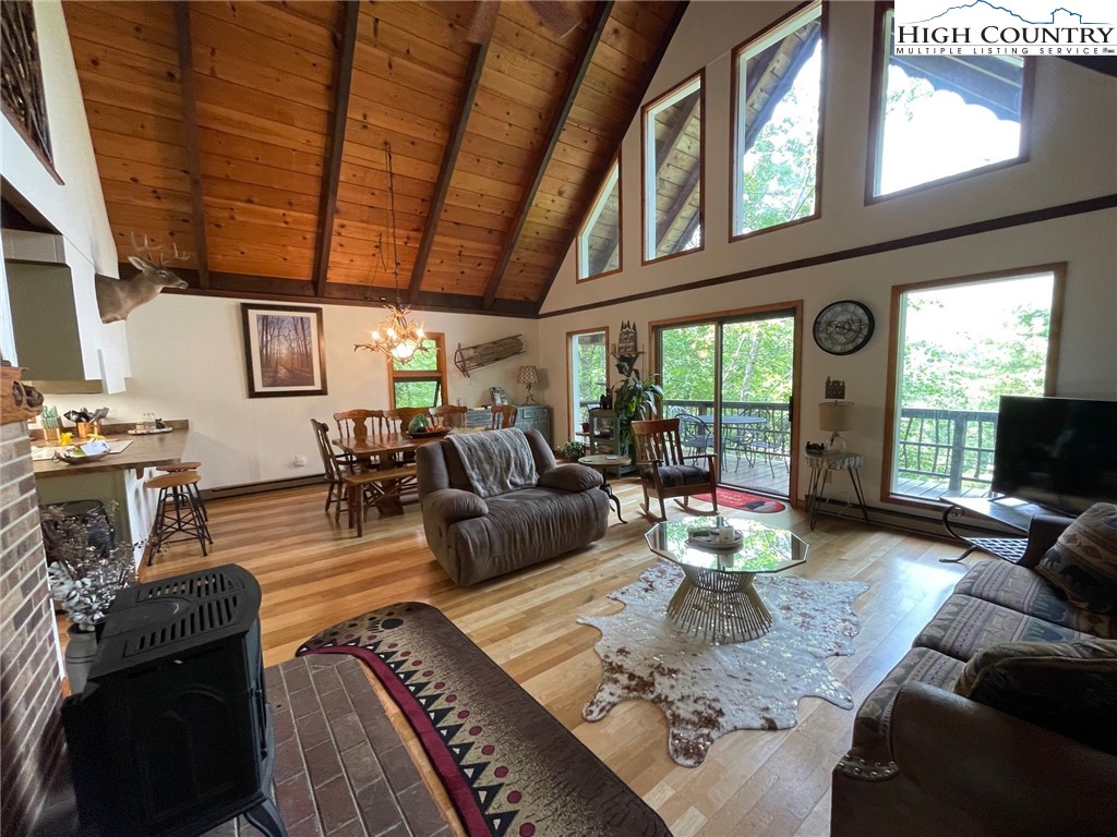 249 Laurel Ridge Banner Elk, NC 28604 - Photo 14 of 46 Gallery Image 14