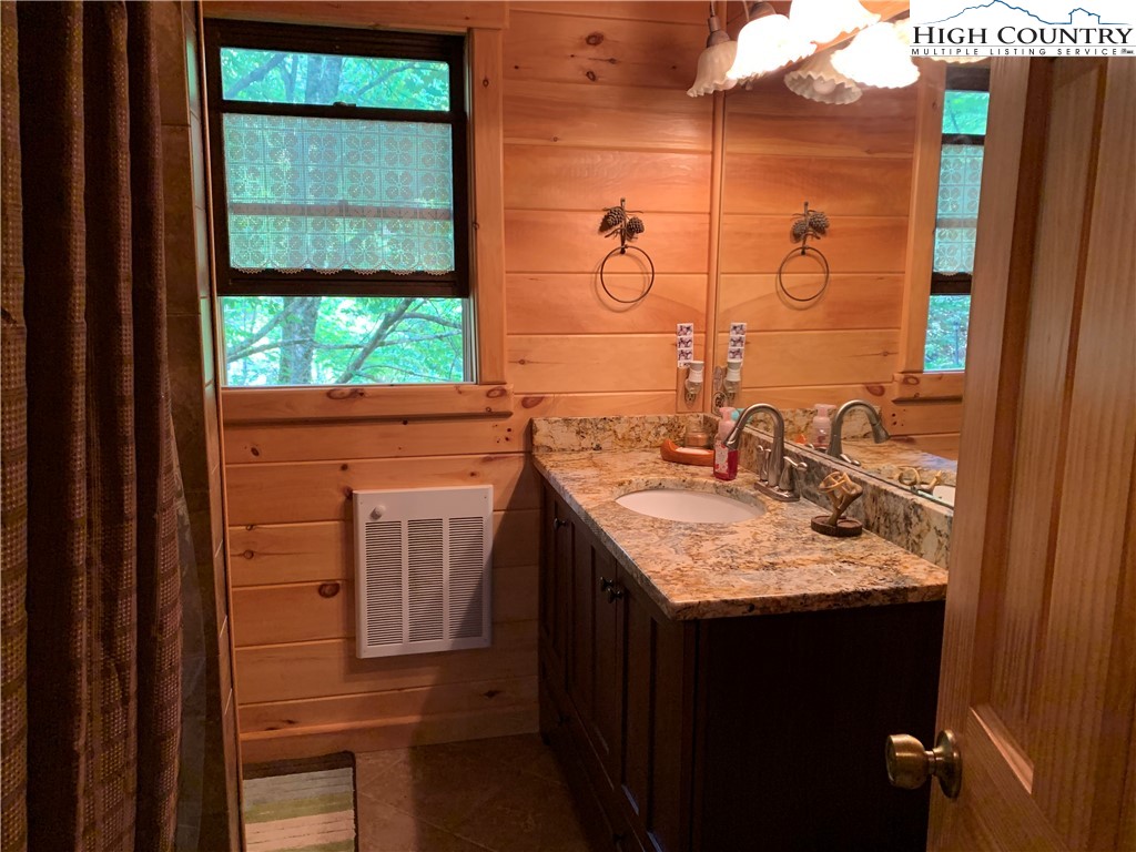 249 Laurel Ridge Banner Elk, NC 28604 - Photo 26 of 46 Gallery Image 26