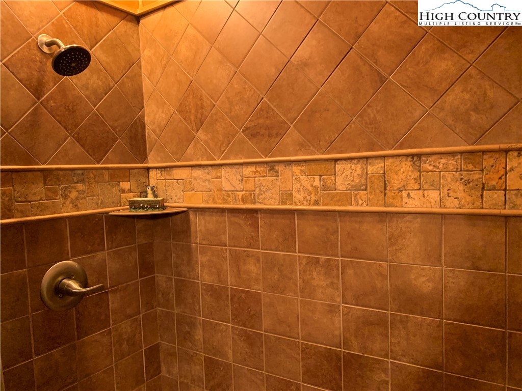 249 Laurel Ridge Banner Elk, NC 28604 - Photo 27 of 46 Gallery Image 27