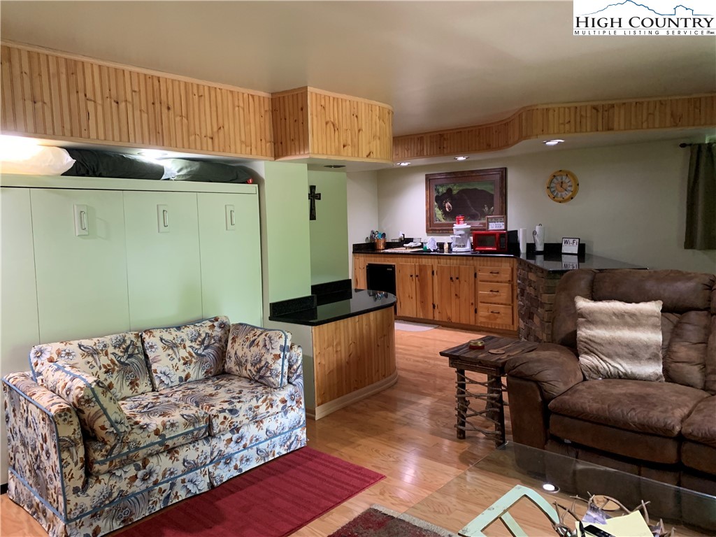 249 Laurel Ridge Banner Elk, NC 28604 - Photo 33 of 46 Gallery Image 33