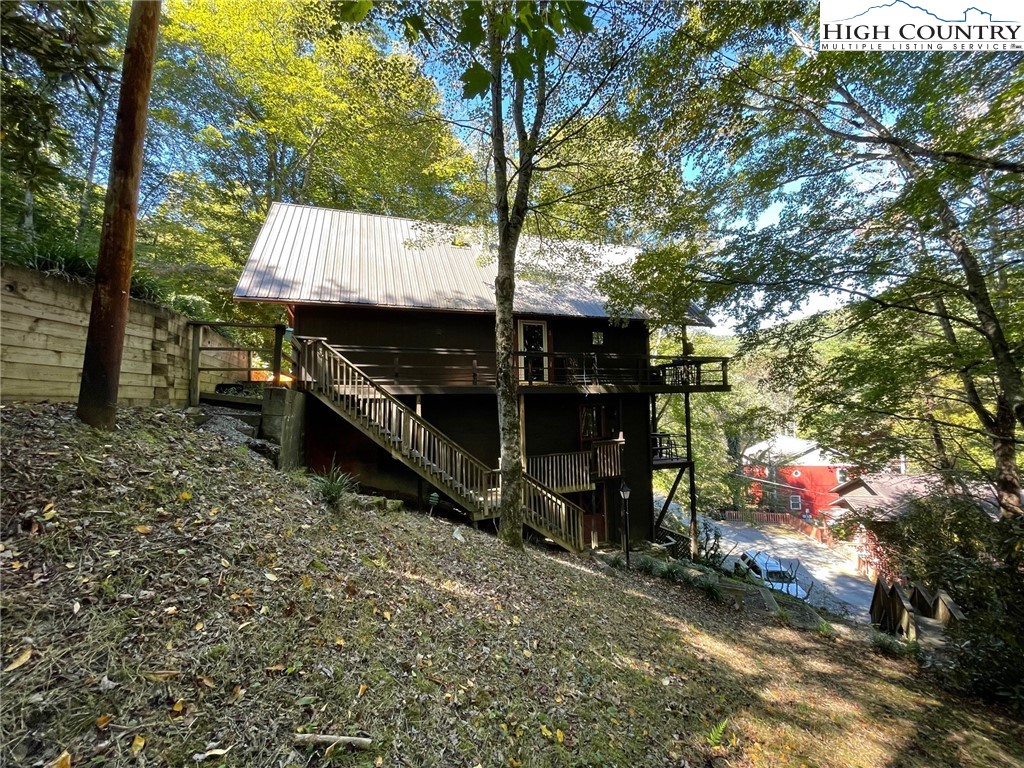 249 Laurel Ridge Banner Elk, NC 28604 - Photo 4 of 46 Gallery Image 4