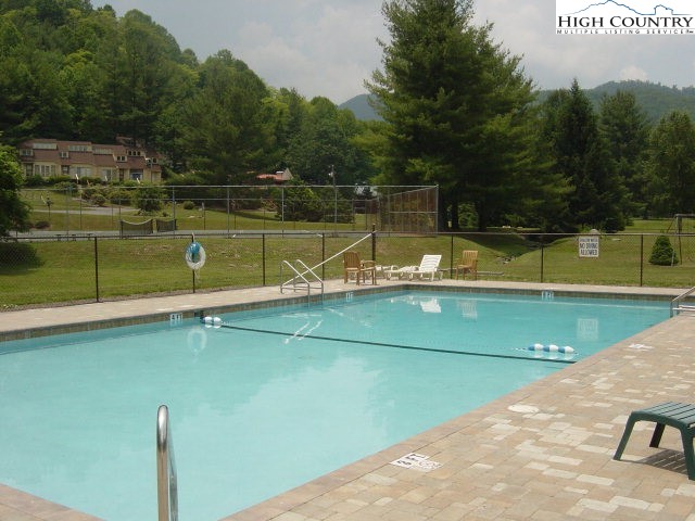 249 Laurel Ridge Banner Elk, NC 28604 - Photo 42 of 46 Gallery Image 42