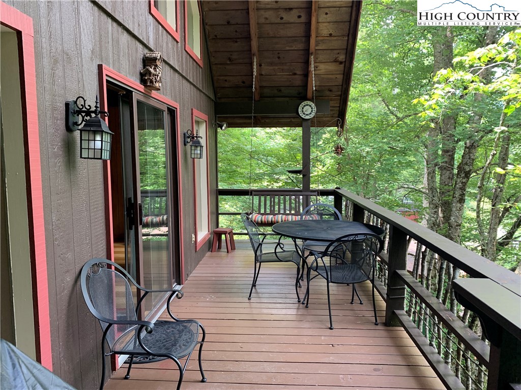 249 Laurel Ridge Banner Elk, NC 28604 - Photo 6 of 46 Gallery Image 6