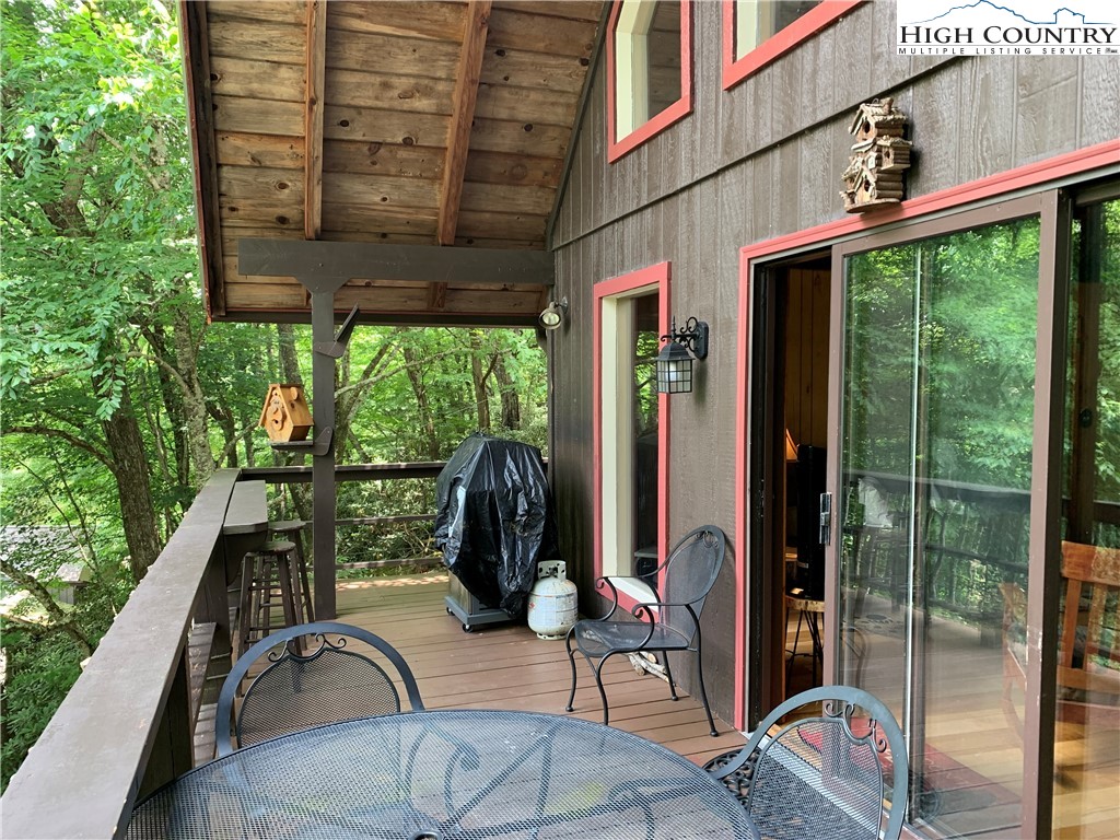 249 Laurel Ridge Banner Elk, NC 28604 - Photo 7 of 46 Gallery Image 7