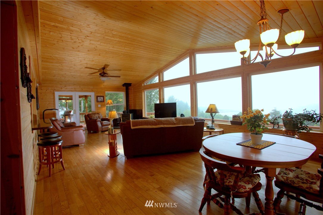 1428 Bear Ridge Road Mossyrock, WA 98564 - Photo 9 of 19 Gallery Image 9
