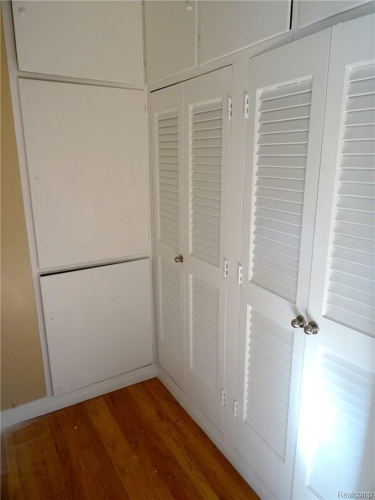 19800 Canterbury Road Detroit, MI 48221 - Photo 49 of 51 Bedroom Closets.jpg