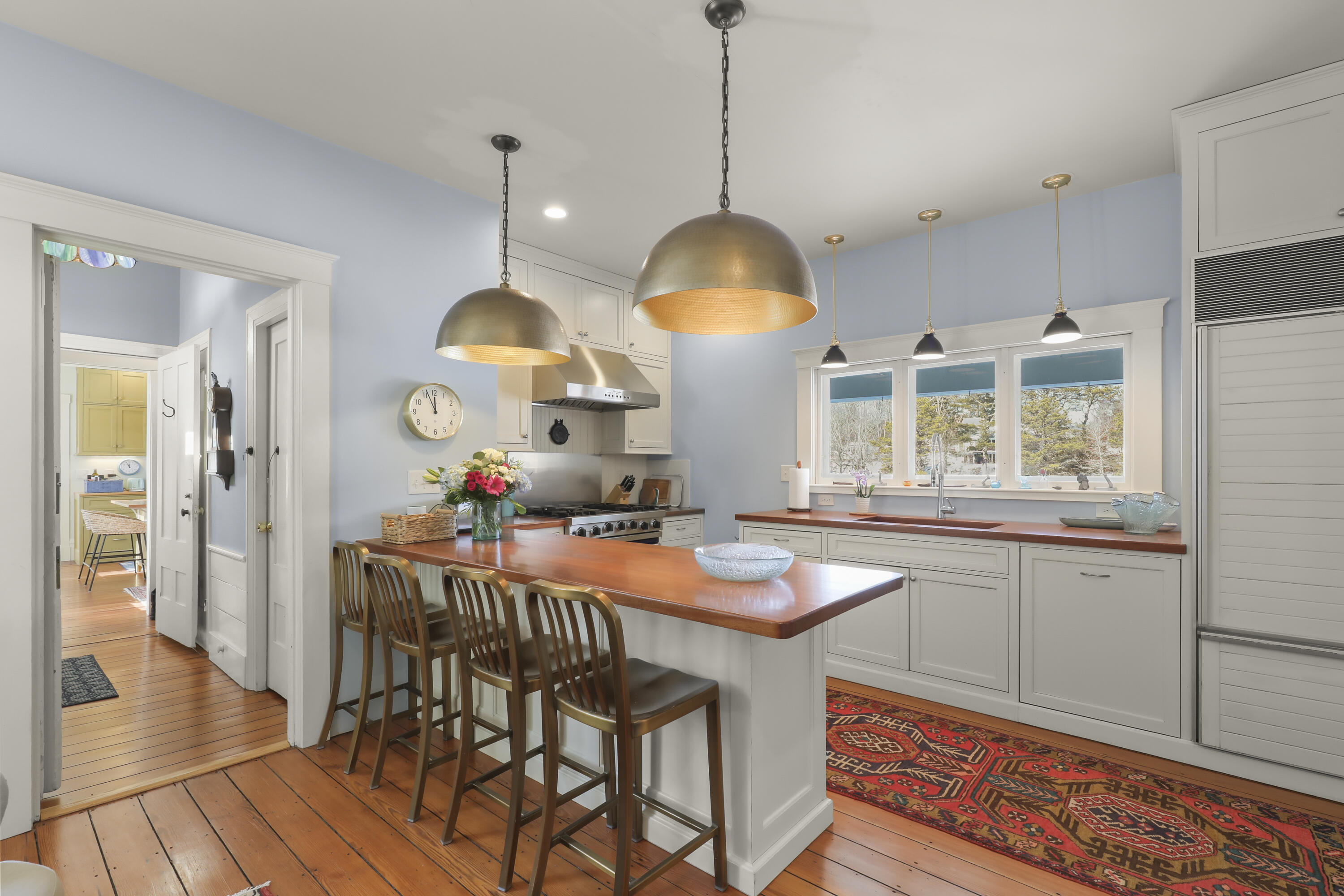 710 County Road Pocasset, MA 02559 - Photo 10 of 44 IMG_4120