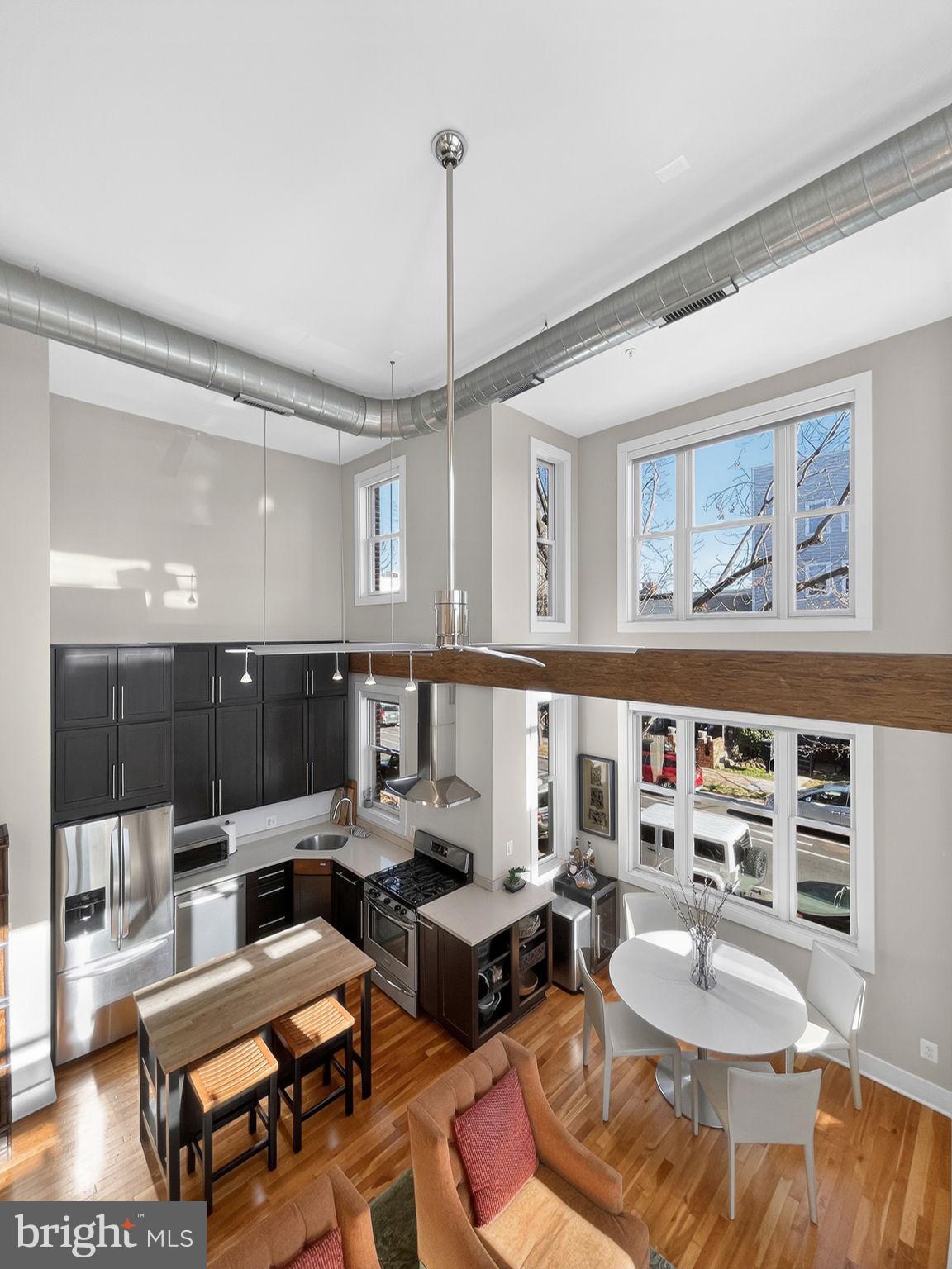 257 15th Street Southeast, Unit B Washington, DC 20003 - Photo 11 of 35