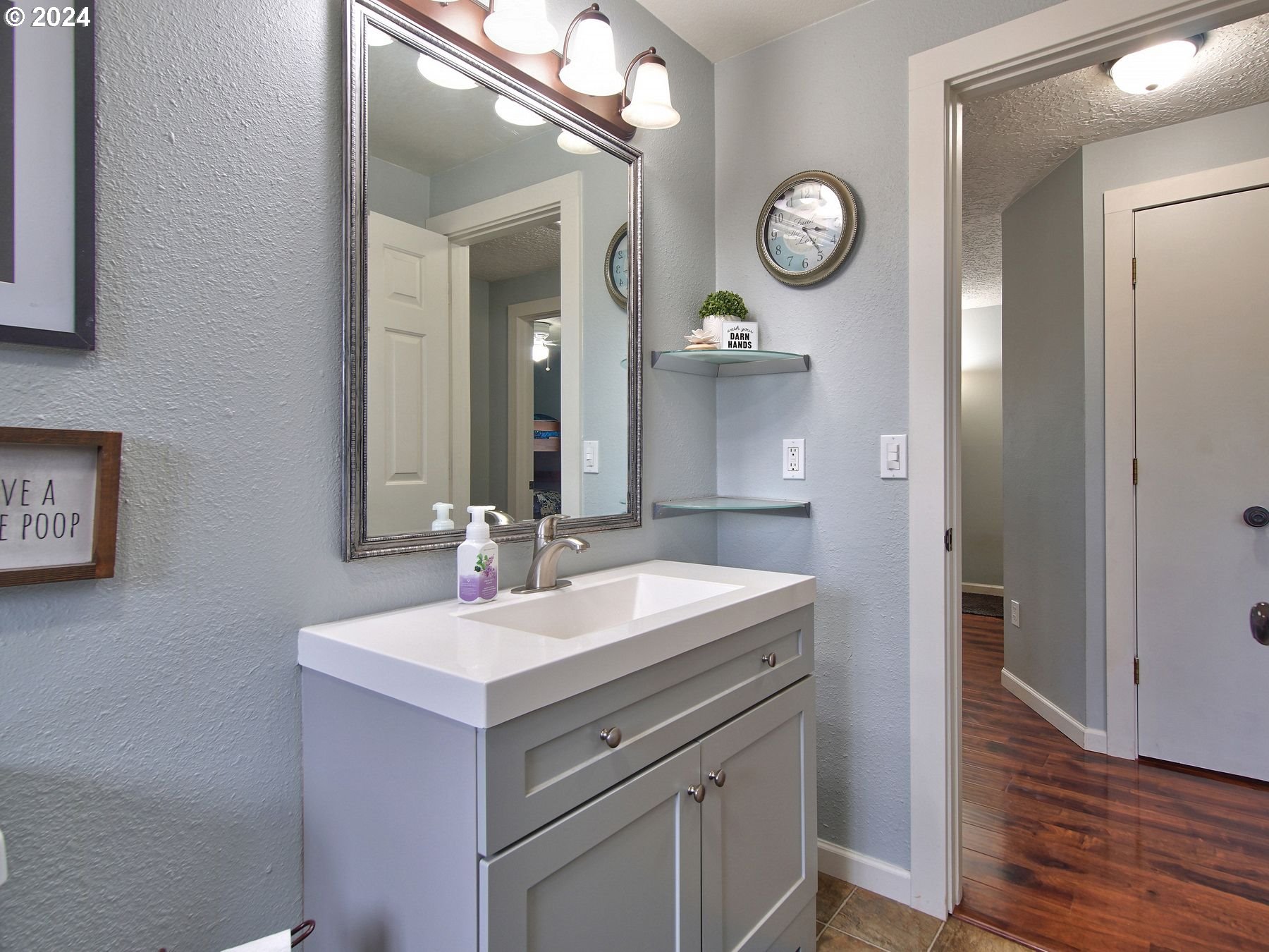 17585 Bluff Road Sandy, OR 97055 - Photo 9 of 15 Gallery Image 9