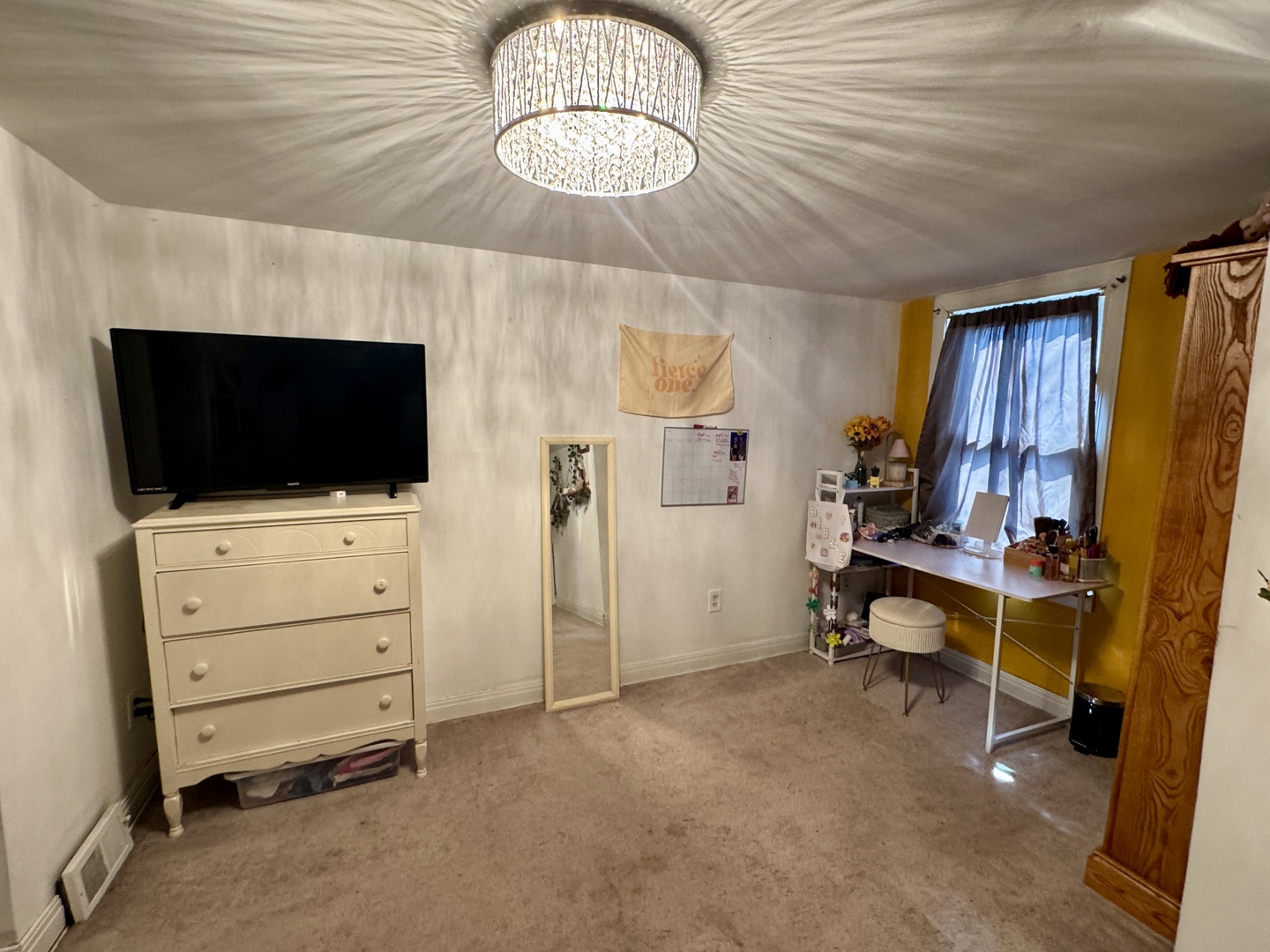 216 South Main Street Sheffield, IL 61361 - Photo 21 of 28 a room with furniture and flat screen tv