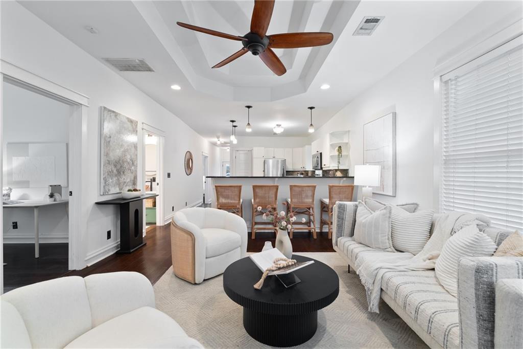 715 Woodson Street Southeast Atlanta, GA 30315 - Photo 3 of 38