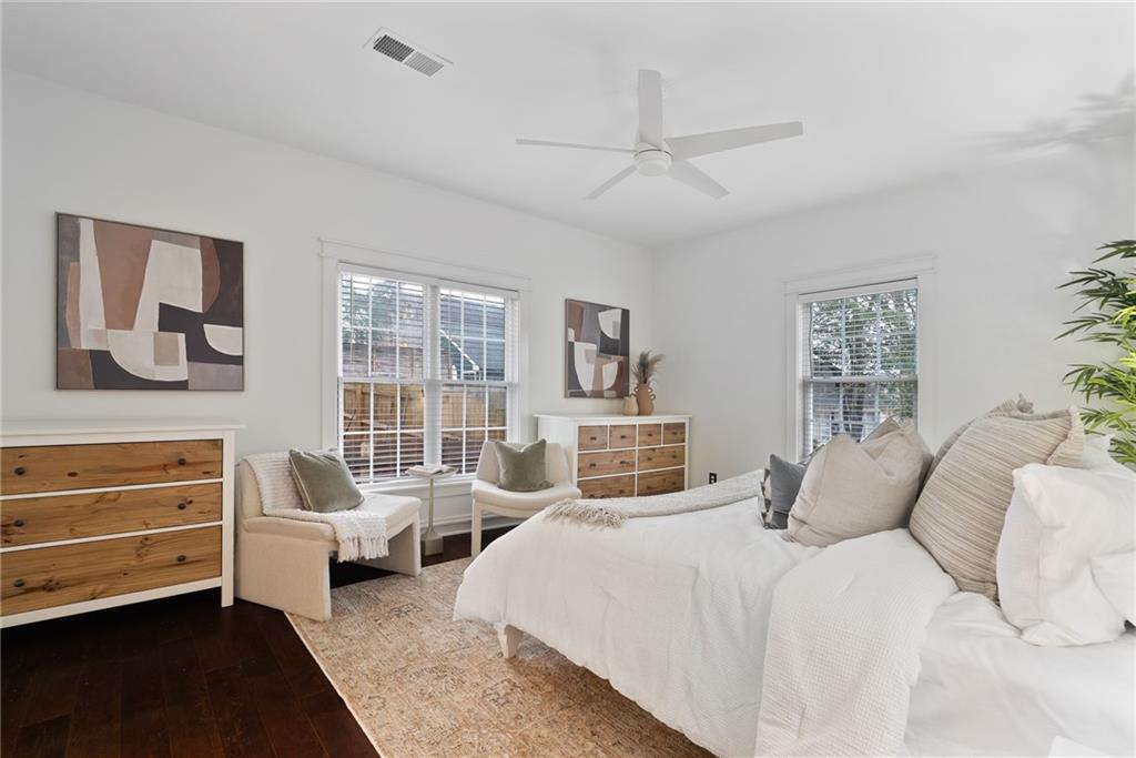 715 Woodson Street Southeast Atlanta, GA 30315 - Photo 10 of 38