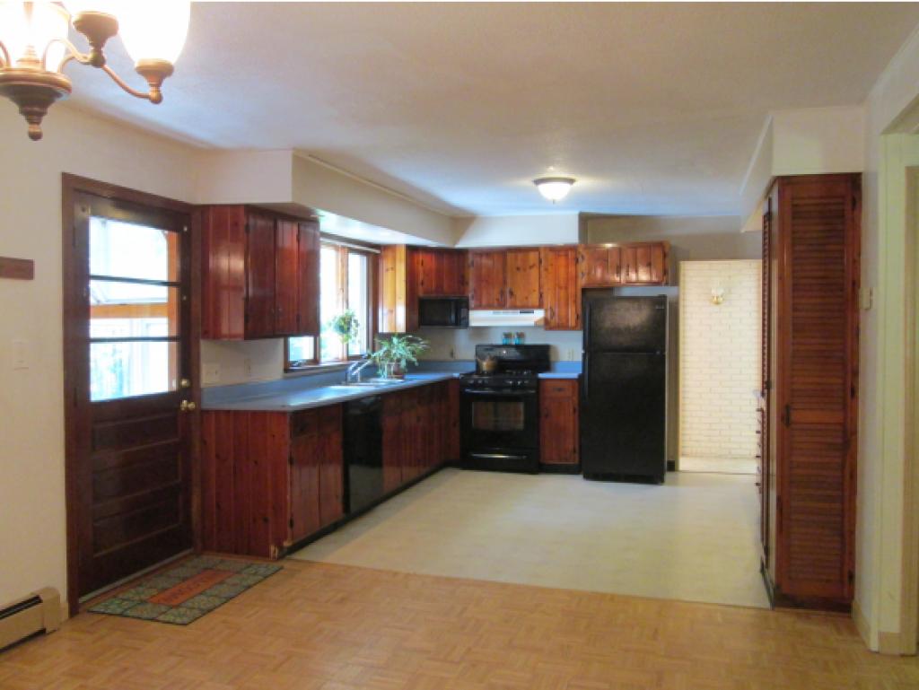 217 S Road Salisbury, NH 03268 - Photo 7 of 20
