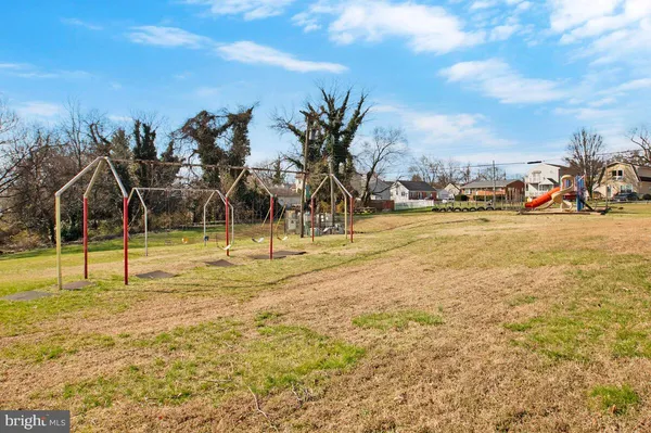 $265,000 | 7922 West End Drive, Baltimore, MD 21226