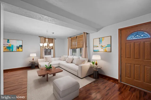 $269,900 | 912 York Street, Hanover, PA 17331