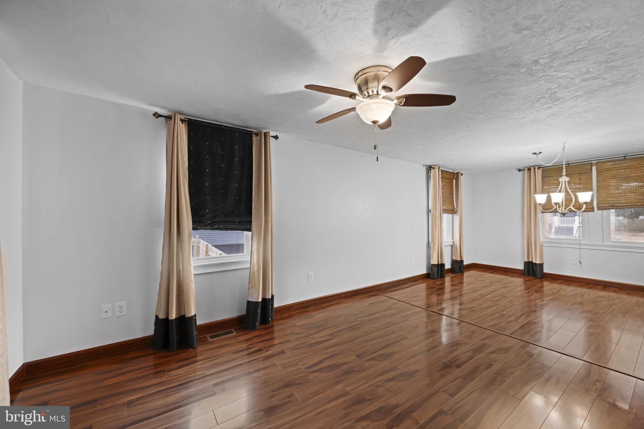 912 York Street Hanover, PA 17331 - Photo 14 of 32