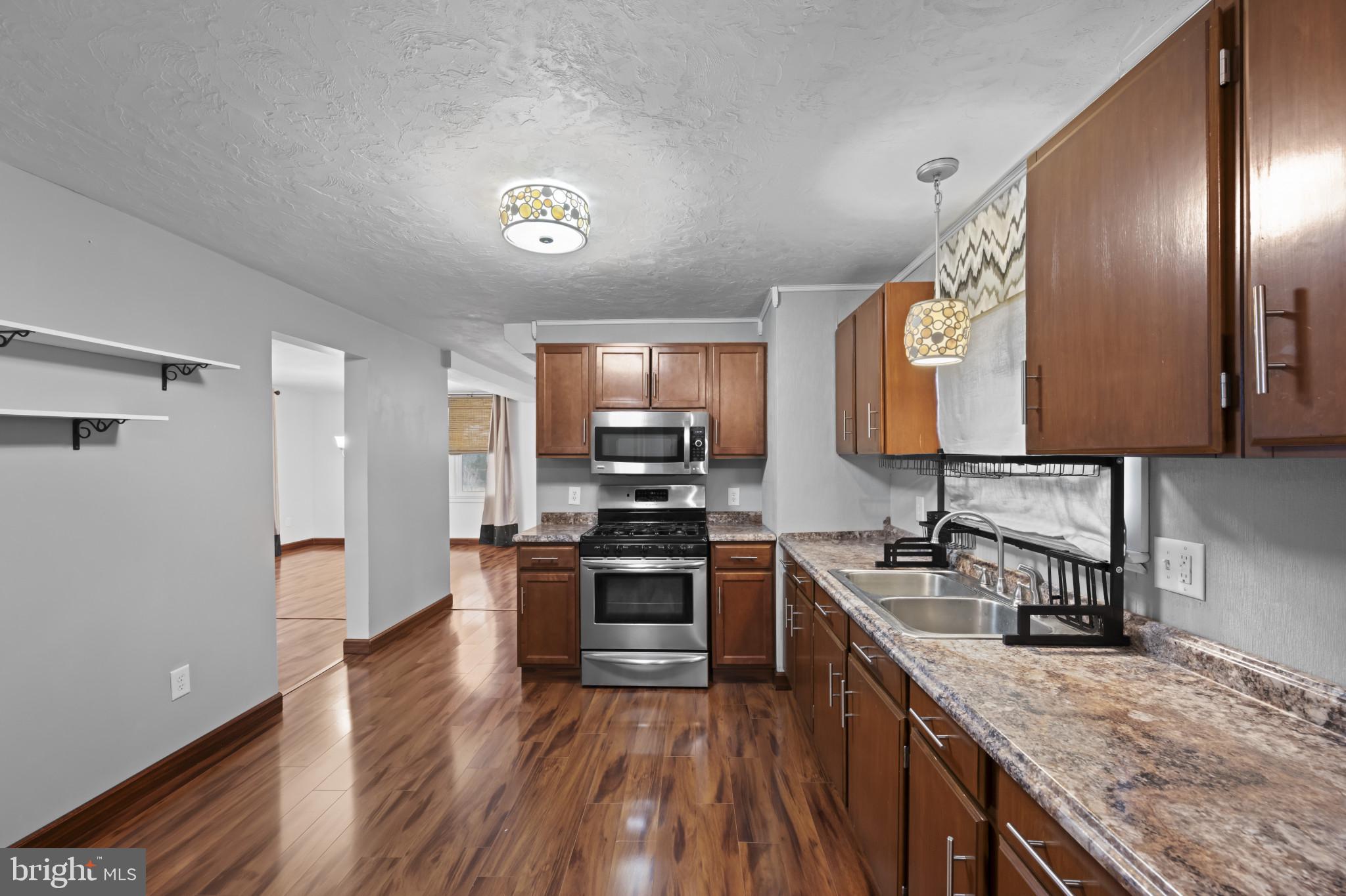 912 York Street Hanover, PA 17331 - Photo 15 of 32 Ample Storage w/ Modern Functionality