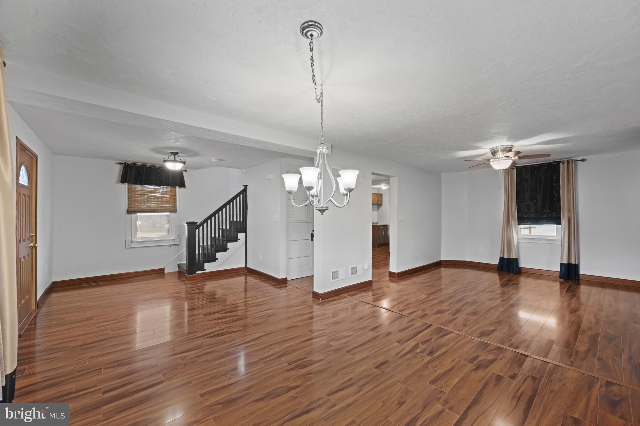 912 York Street Hanover, PA 17331 - Photo 10 of 32 Living Room with Foyer