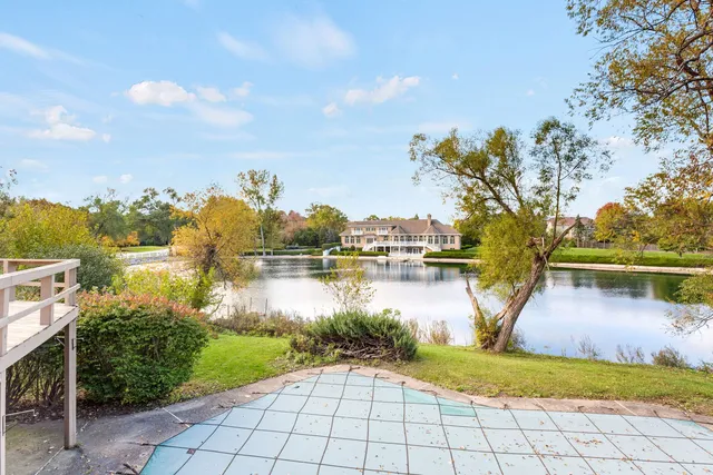 a view of a lake with houses