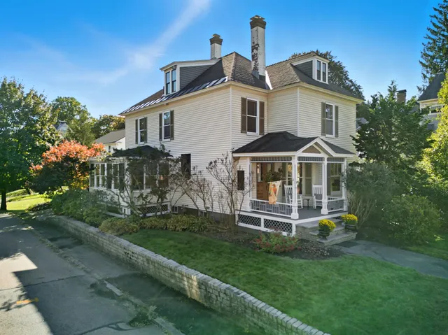 $695,000 | 71 Concord Street, Nashua, NH 03064