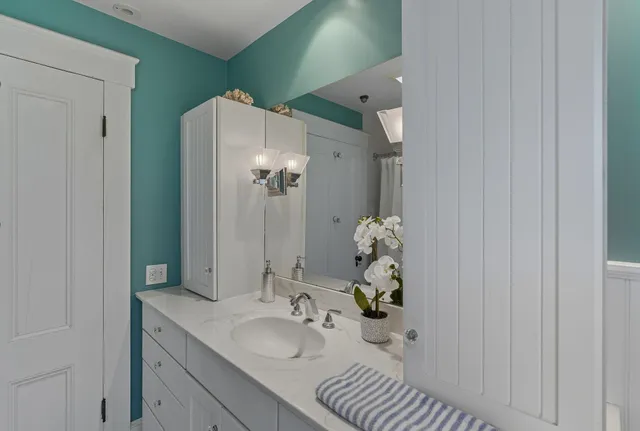 $695,000 | 71 Concord Street, Nashua, NH 03064