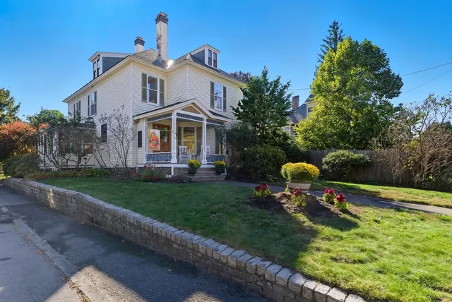 $695,000 | 71 Concord Street, Nashua, NH 03064
