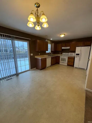 $214,900 | 5155 Sequoia Drive, Newburgh, IN 47630