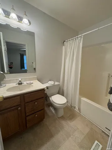 $214,900 | 5155 Sequoia Drive, Newburgh, IN 47630