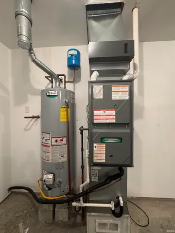 $214,900 | 5155 Sequoia Drive, Newburgh, IN 47630