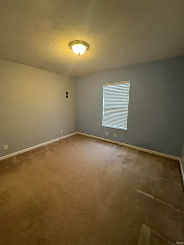 $214,900 | 5155 Sequoia Drive, Newburgh, IN 47630