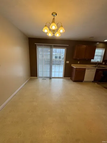 $214,900 | 5155 Sequoia Drive, Newburgh, IN 47630