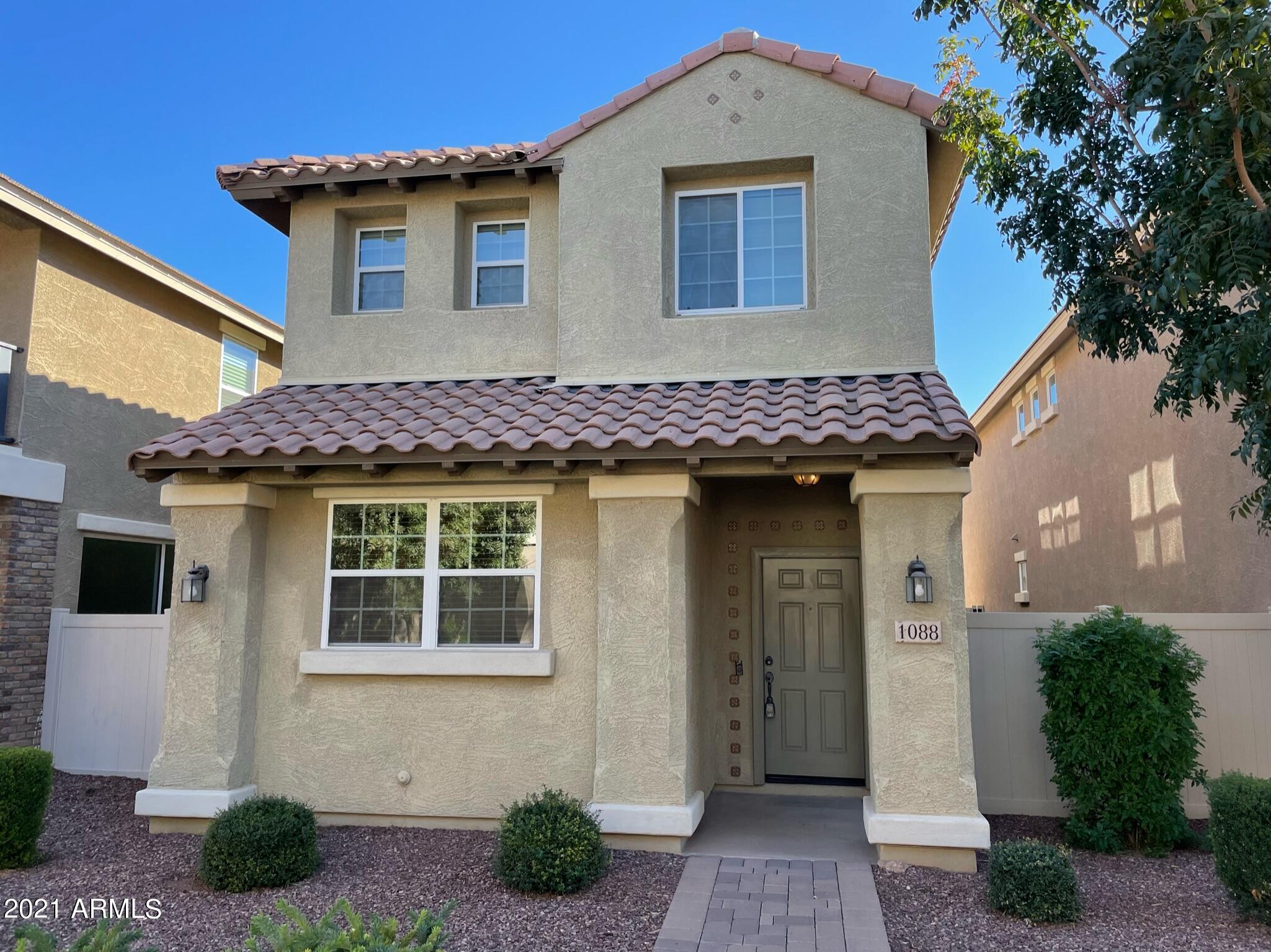 1088 South Agnes Lane Gilbert, AZ 85296 - Photo 1 of 18 IMG_0289