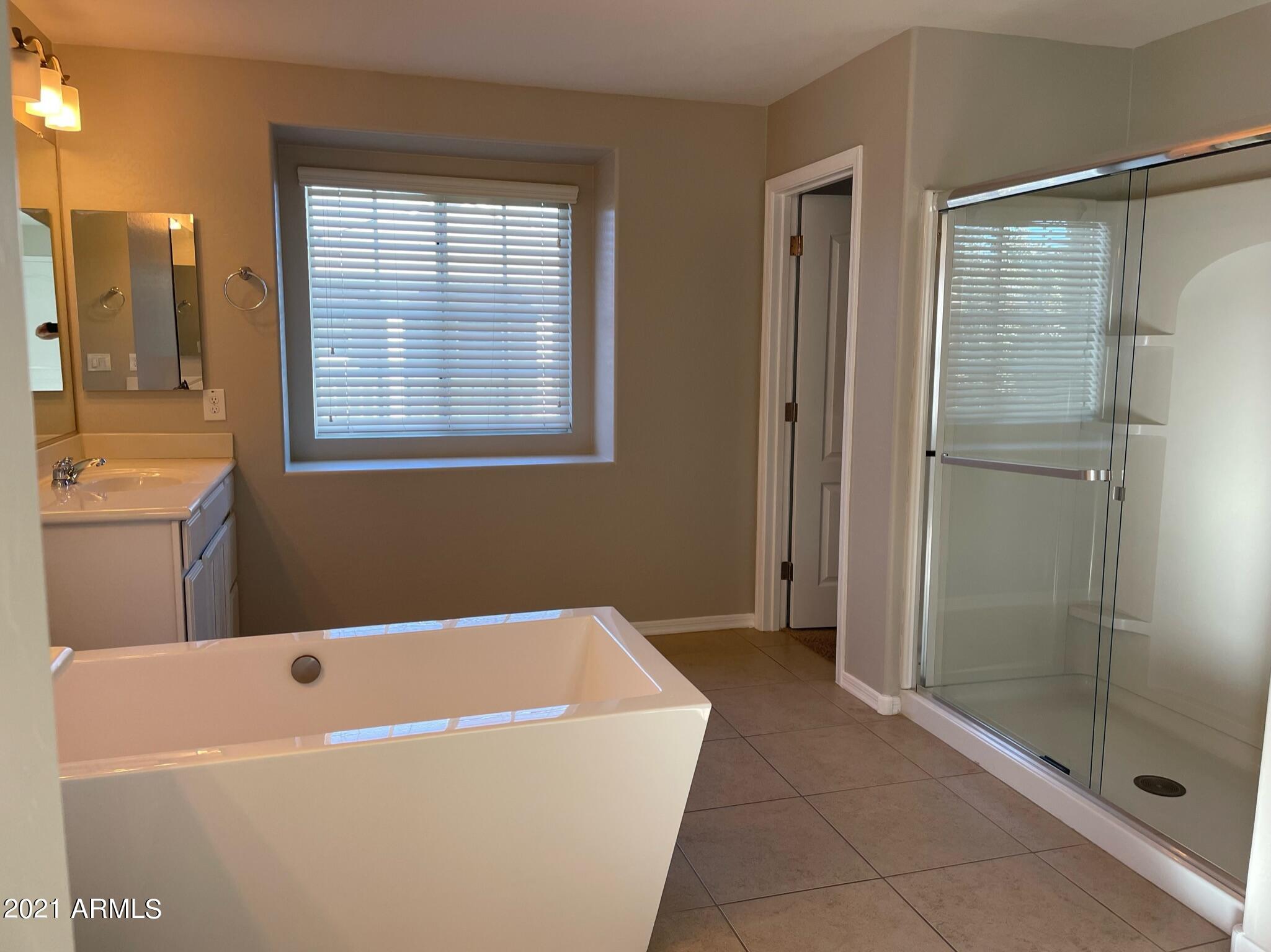 1088 South Agnes Lane Gilbert, AZ 85296 - Photo 12 of 18 IMG_0280