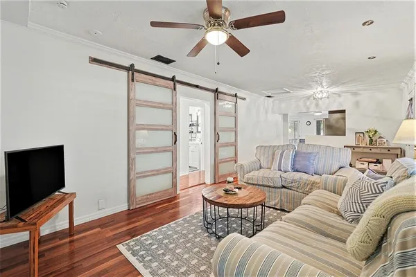 $2,450 | 6305 South MacDill Avenue, Tampa, FL 33611