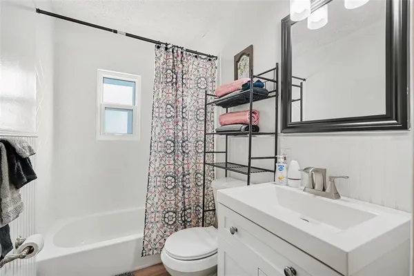 $2,450 | 6305 South MacDill Avenue, Tampa, FL 33611