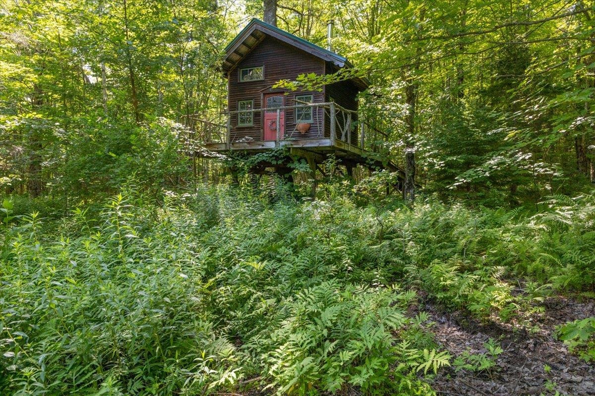 765 Upper Hollow Road Stowe, VT 05672 - Photo 46 of 60