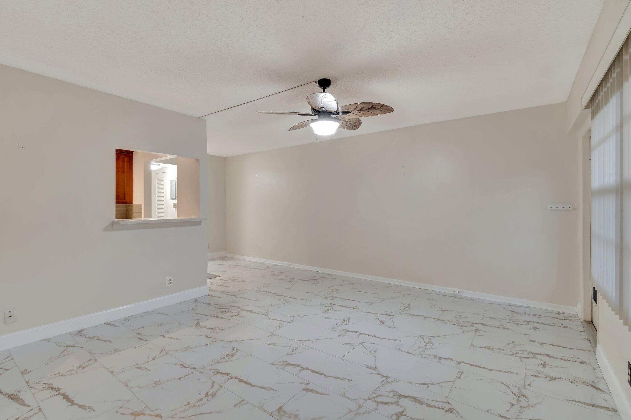 246 Mansfield East Boca Raton, FL 33434 - Photo 8 of 60 18-web-or-mls-DSC_1449