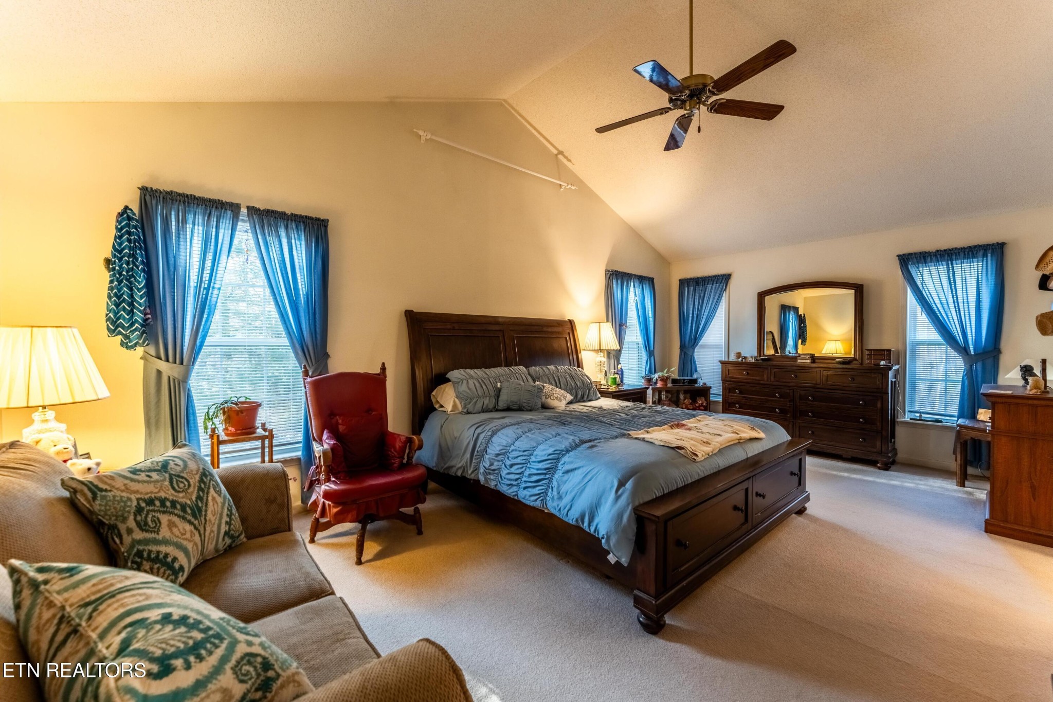 402 Sunset Road Crossville, TN 38572 - Photo 12 of 45 Gallery Image 12