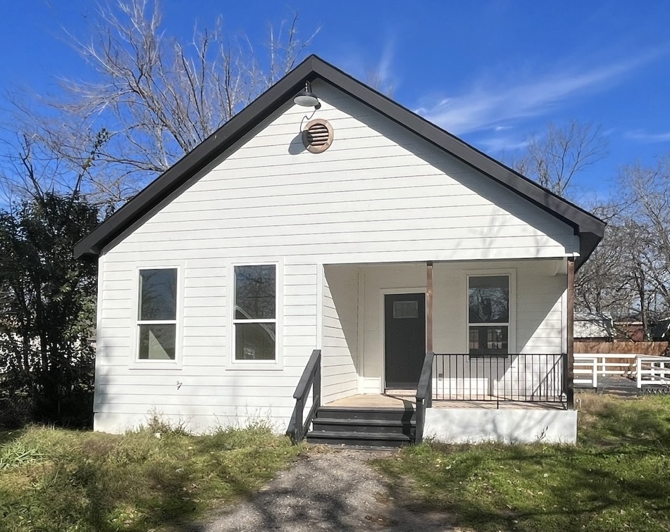 115 Ila Street Elgin, TX 78621 - Photo 1 of 23