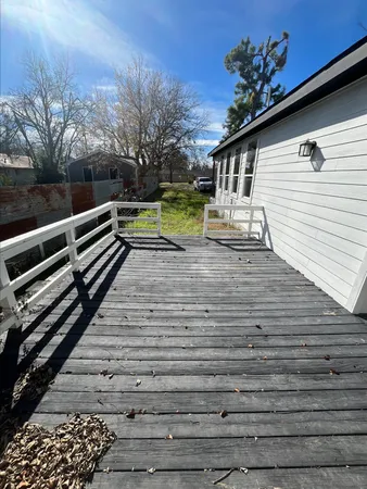 $215,000 | 115 Ila Street, Elgin, TX 78621