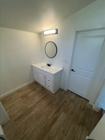 $215,000 | 115 Ila Street, Elgin, TX 78621