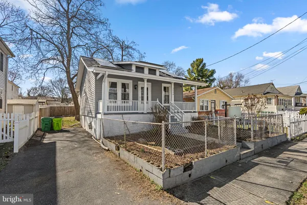 $425,000 | 3408 42nd Avenue, Brentwood, MD 20722