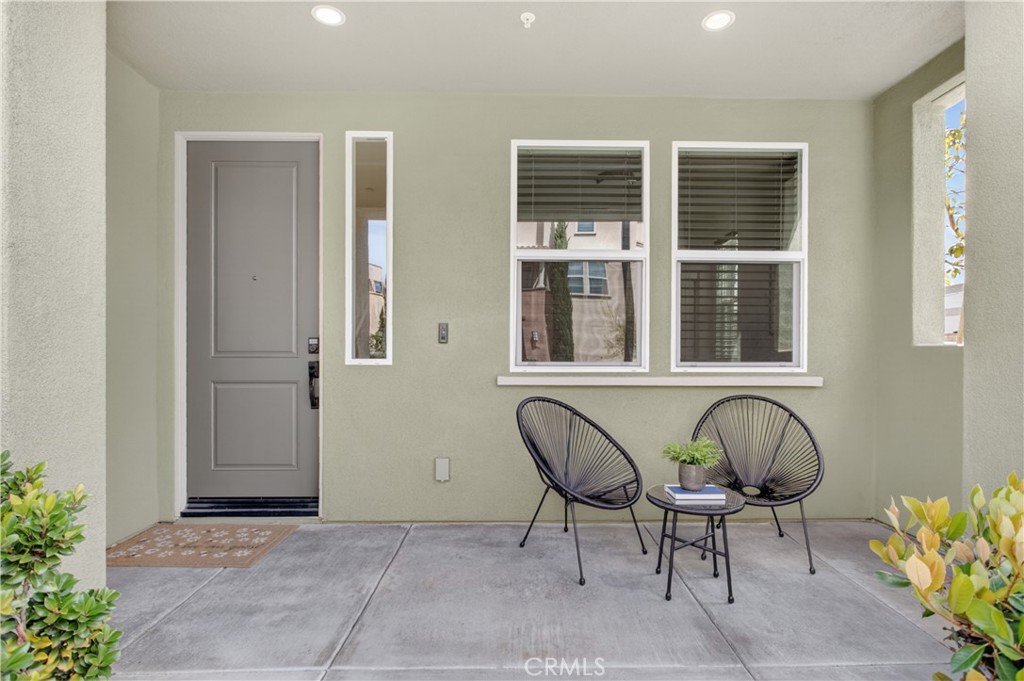 5796 Spring Street Buena Park, CA 90621 - Photo 3 of 33 a living room with furniture and window