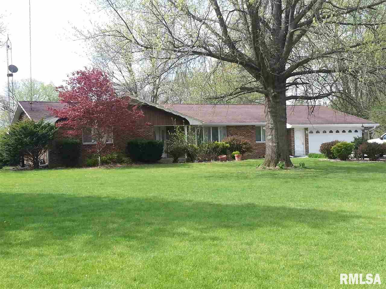 19300 West Farmington Road Trivoli, IL 61569 - Photo 1 of 36