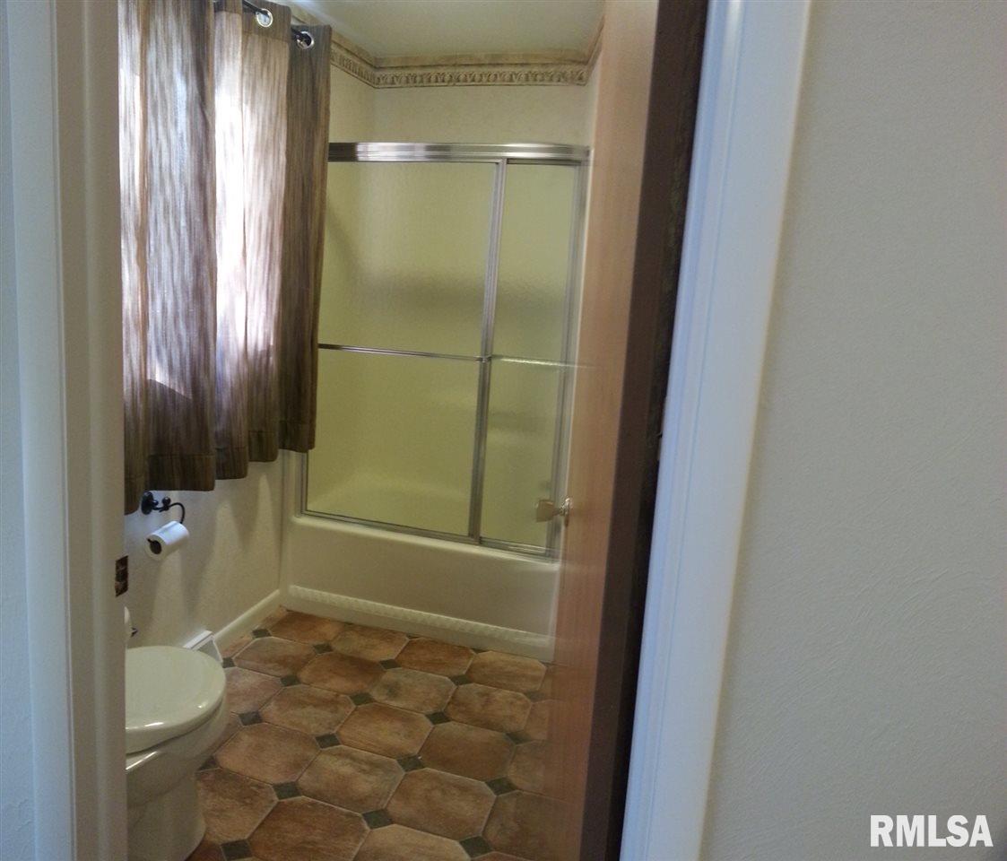 19300 West Farmington Road Trivoli, IL 61569 - Photo 18 of 36