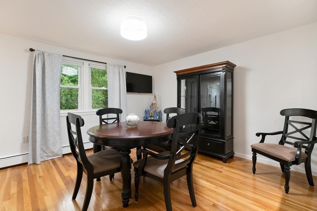 44 Sable Road Salem, MA 01970 - Photo 7 of 31 Gallery Image 7