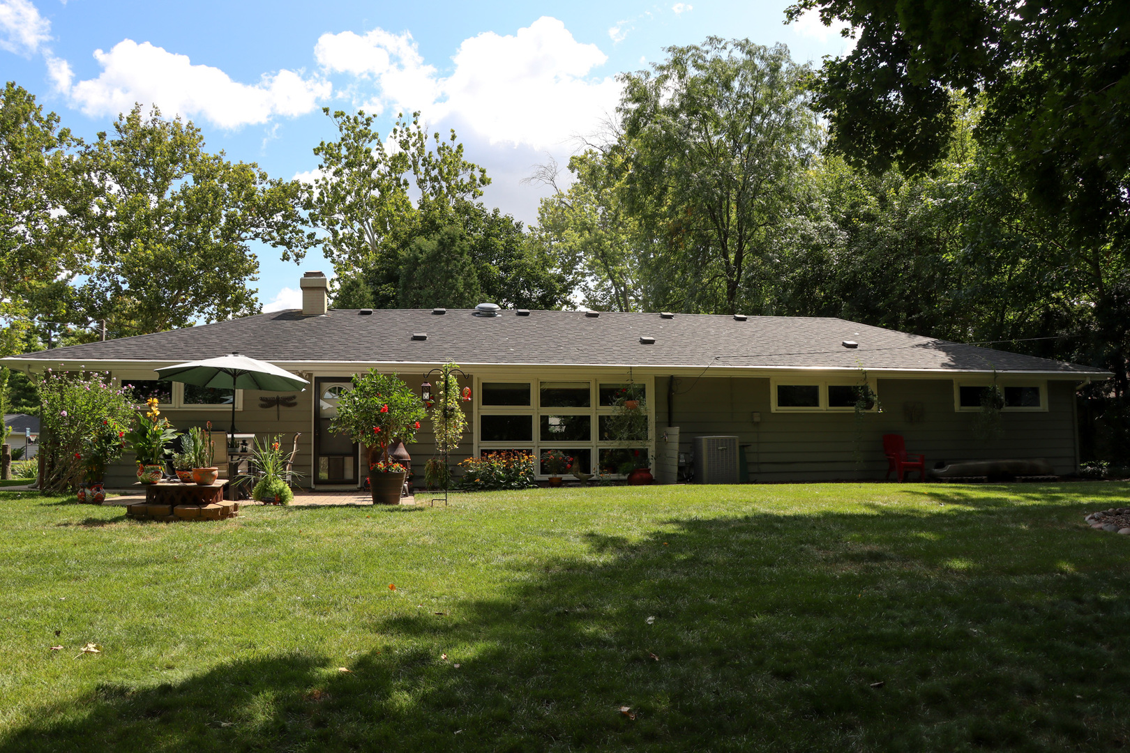 1920 North Washington Street Wheaton, IL 60187 - Photo 44 of 76 a view of a house with a yard
